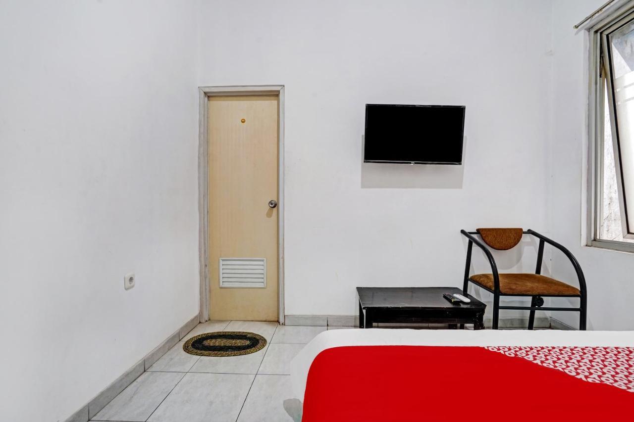 Oyo 1932 Srimahi Residence Bandung Luaran gambar
